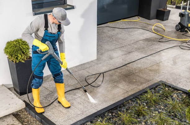 Best Concrete Pressure Washing  in Walnut Creek, OH